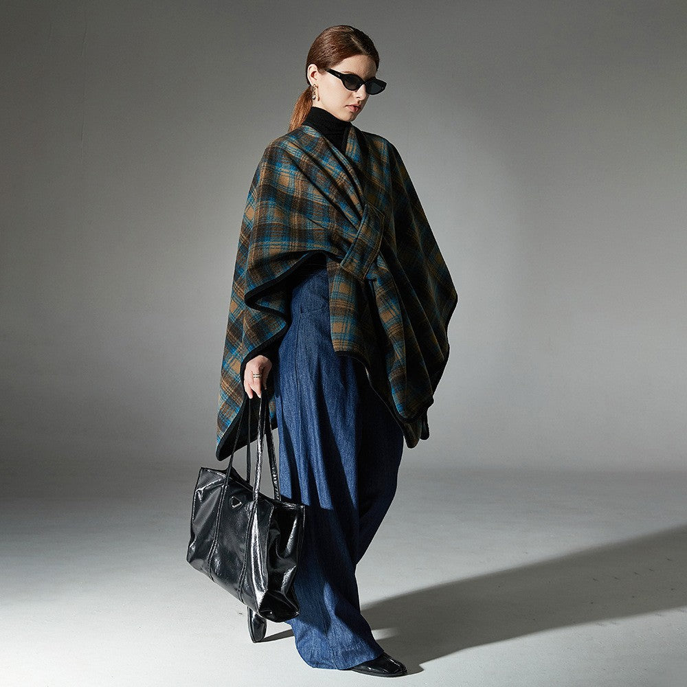 Elowen Blue Plaid Jacquard Shawl